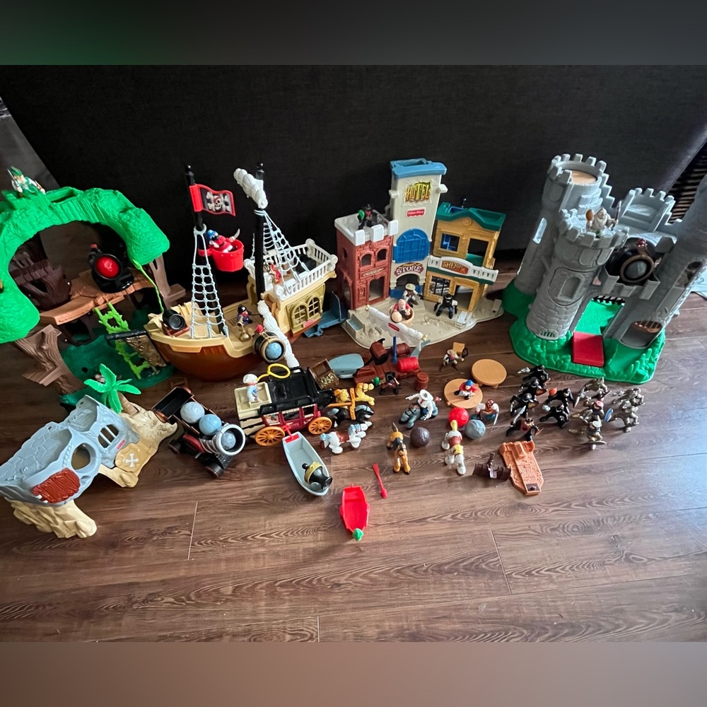 Fisher Price Great Adventures Robin Hood knights pirates ship western ship Lot